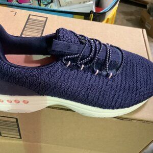 Easy Spirit Women's Tareh2 Sneaker